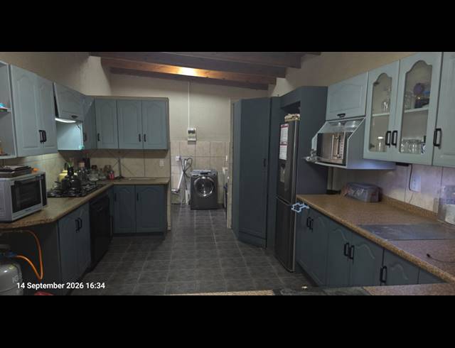4 BEDROOM HOUSE FOR SALE IN ELANDSRAND
